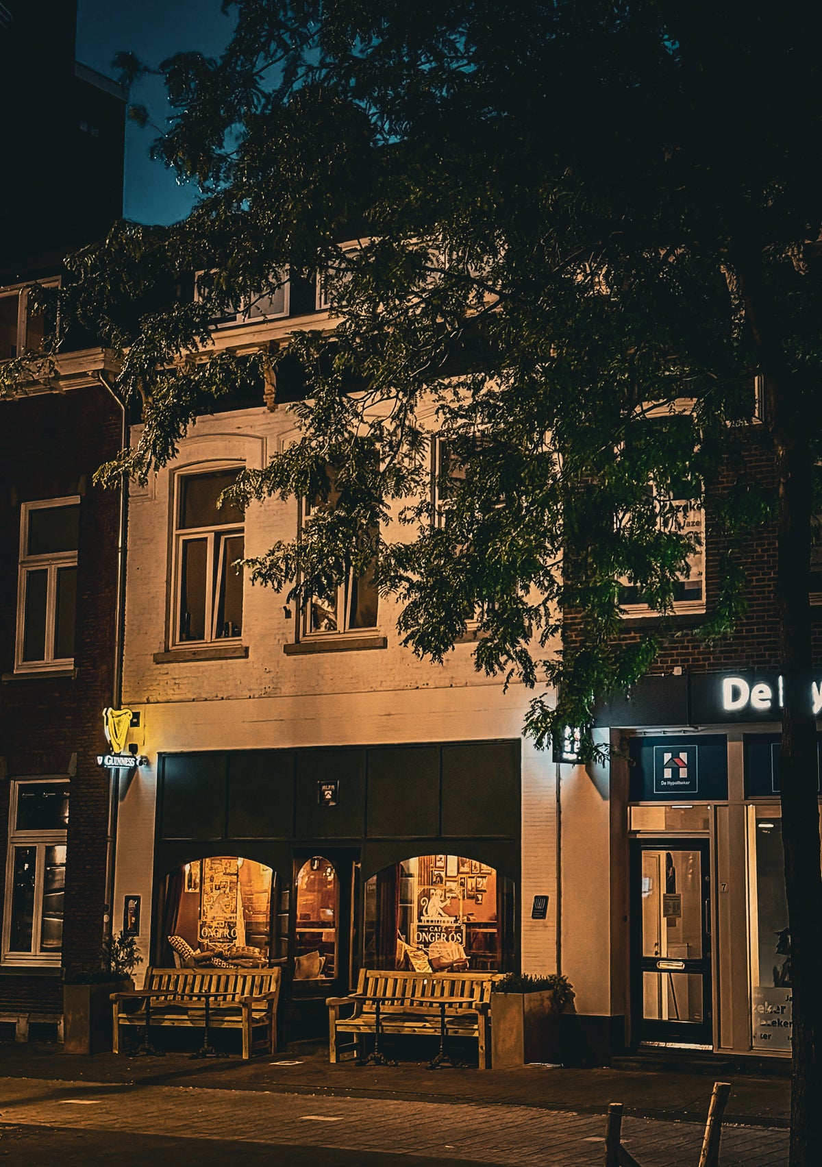 De bar van Café Onger Ós in Roermond